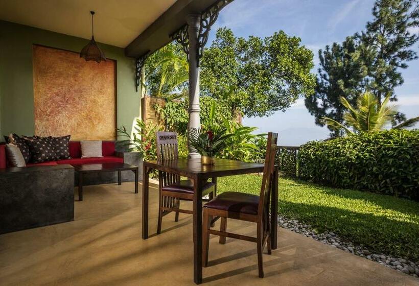 اتاق سوپریور با چشم‌انداز کوهستان, Yasmin Hill Longevity Resort   Former Galavilla Boutique Hotel & Spa