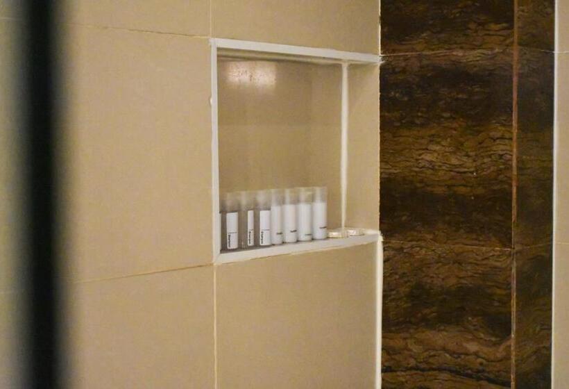 سوییت خانوادگی, Best Western Plus  Subic