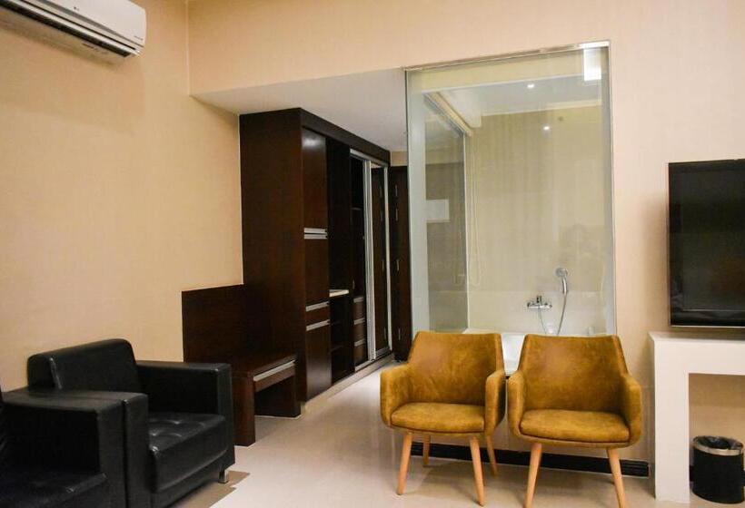سوییت اجرایی, Best Western Plus  Subic