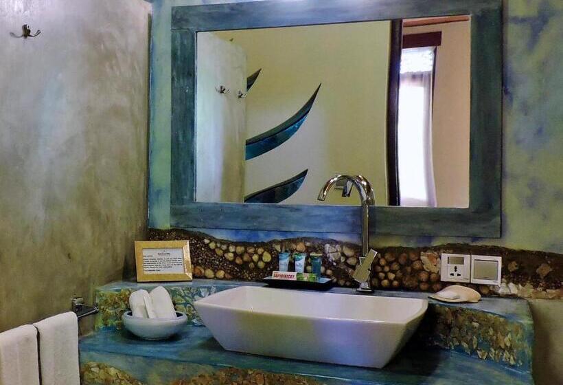 اتاق سوپریور با چشم‌انداز کوهستان, Yasmin Hill Longevity Resort   Former Galavilla Boutique Hotel & Spa