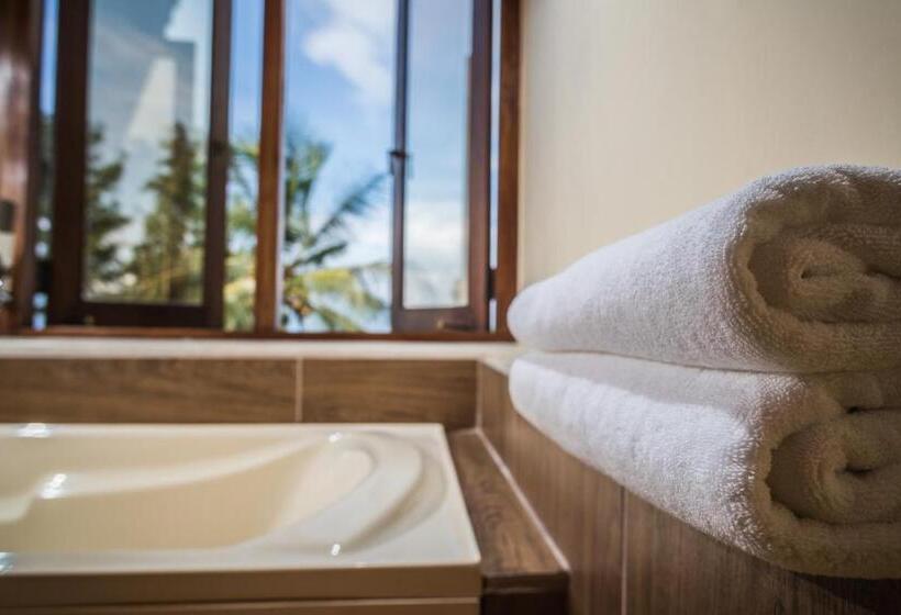 Deluxe Room Mountain View, Yasmin Hill Longevity Resort   Former Galavilla Boutique Hotel & Spa