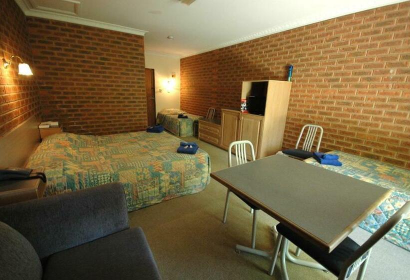Номер Стандарт, Burra Motor Inn