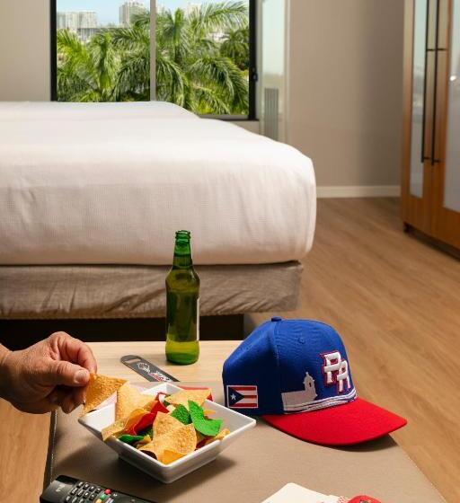 اتاق استاندارد با تخت بزرگ, Hyatt Place San Juan