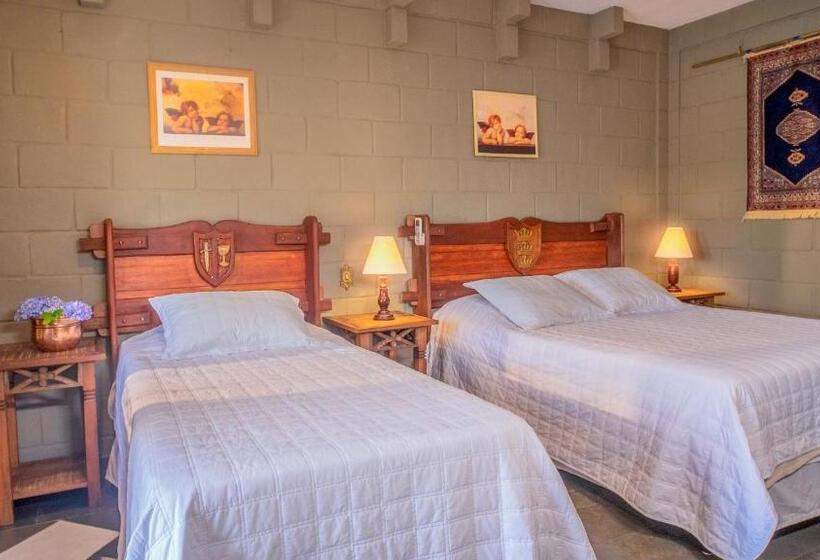 اتاق سوپریور, Pousada Camelot Inn