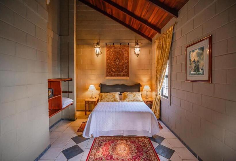 اتاق استاندارد, Pousada Camelot Inn