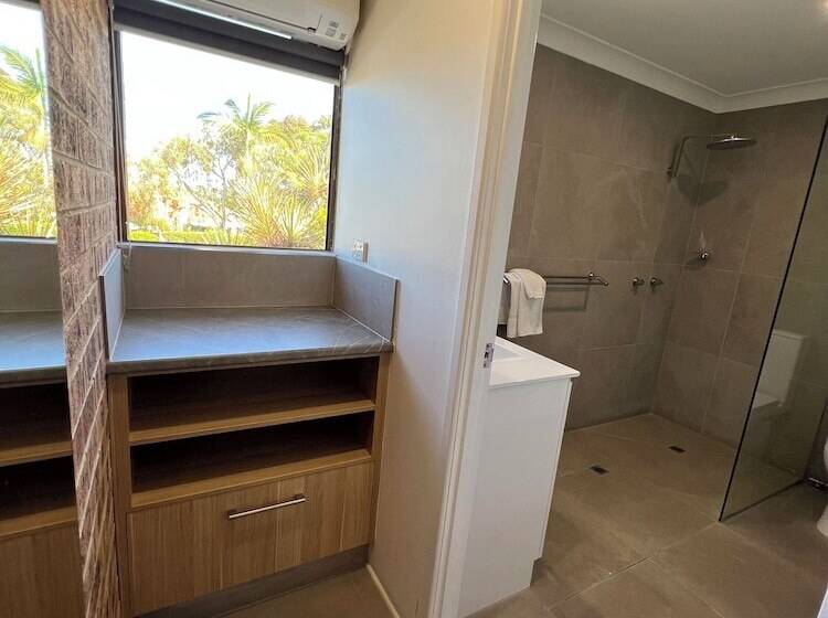 Номер Стандарт, Golden Beach Motor Inn, Caloundra