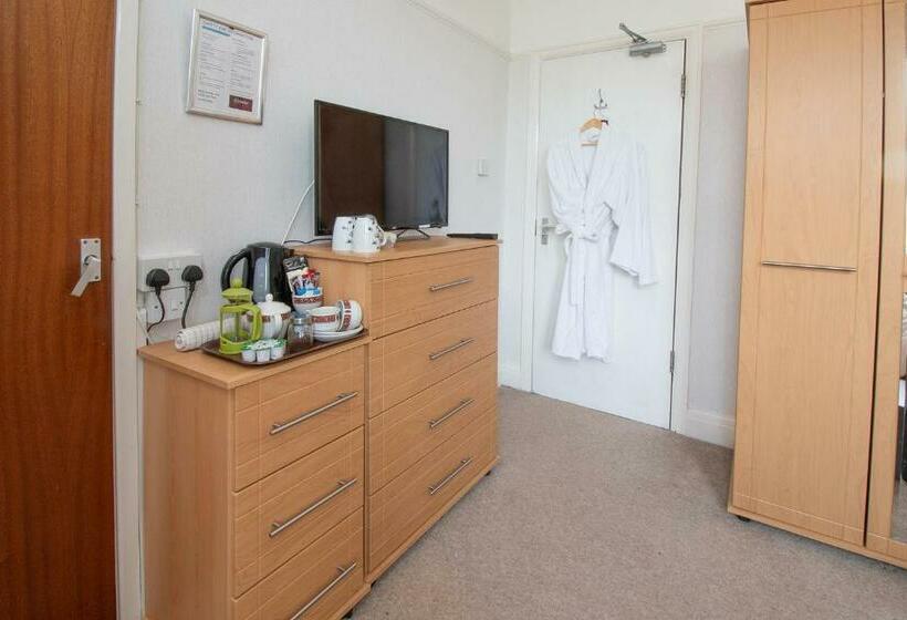 Quarto Estandar, Rosaire Guest House