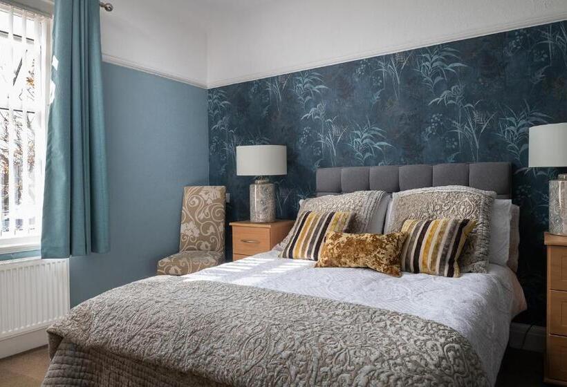 Quarto Estandar, Rosaire Guest House