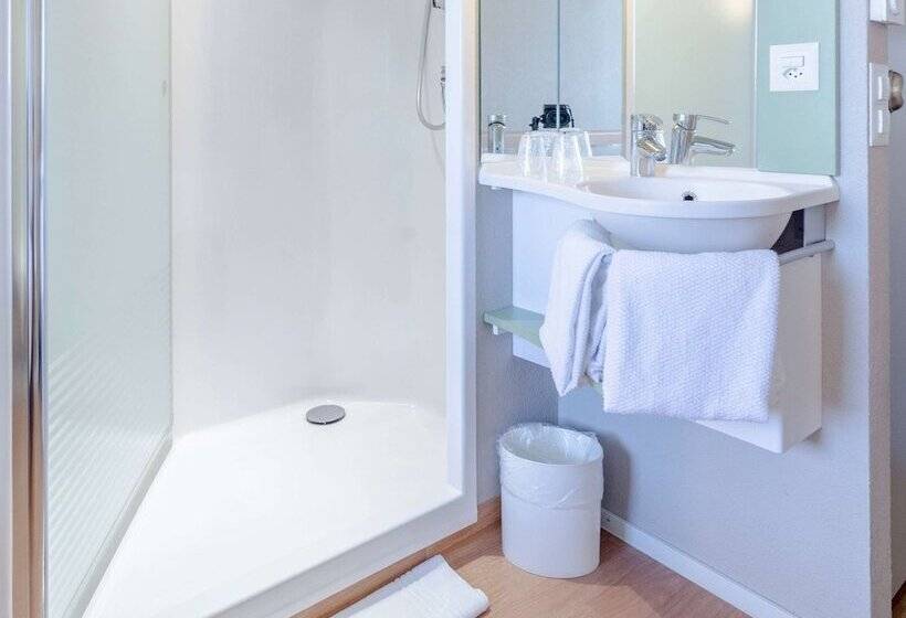 Номер Стандарт, Ibis Budget Basel City