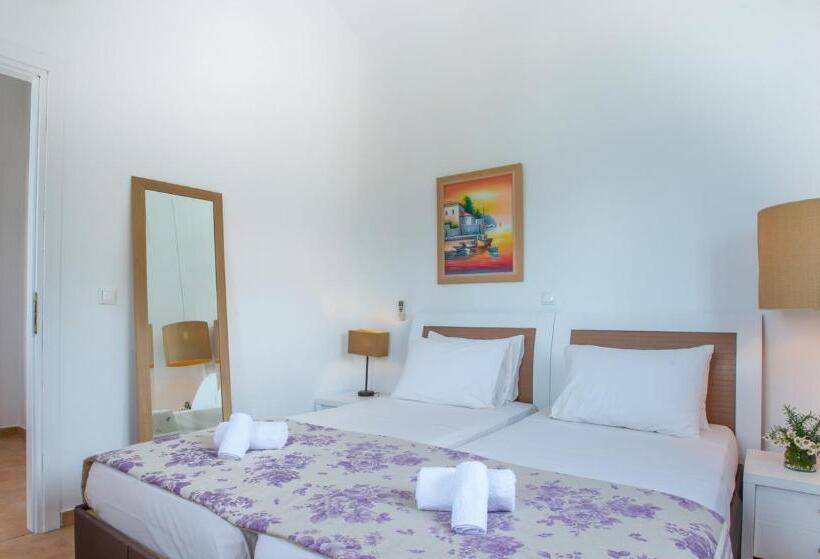 Вилла 4 Спальни, Anassa Mare Villas & Residences