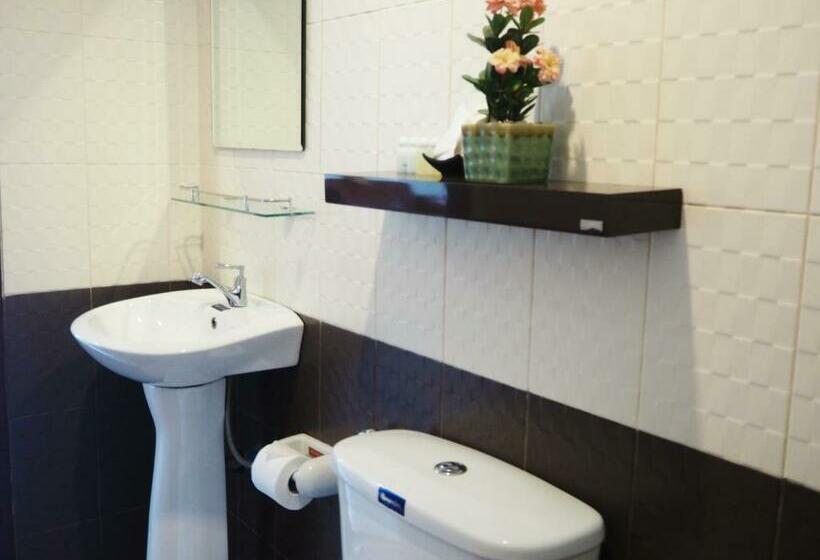 Quarto Superior com Sacada, Canal Resort