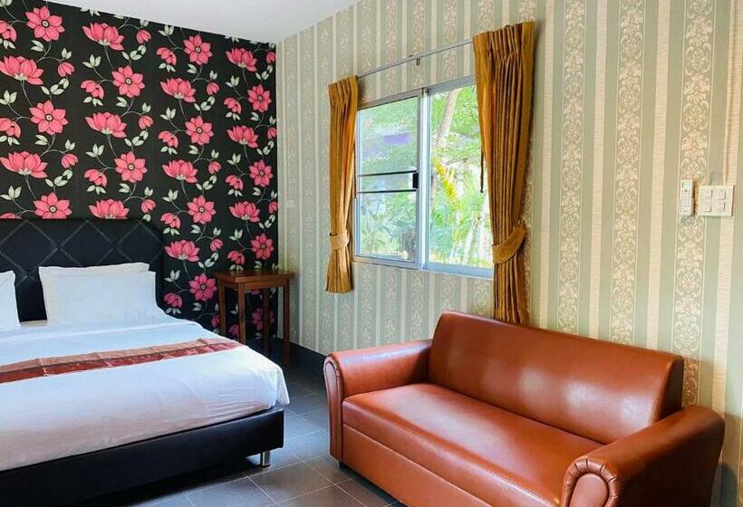 Quarto Superior com Sacada, Canal Resort
