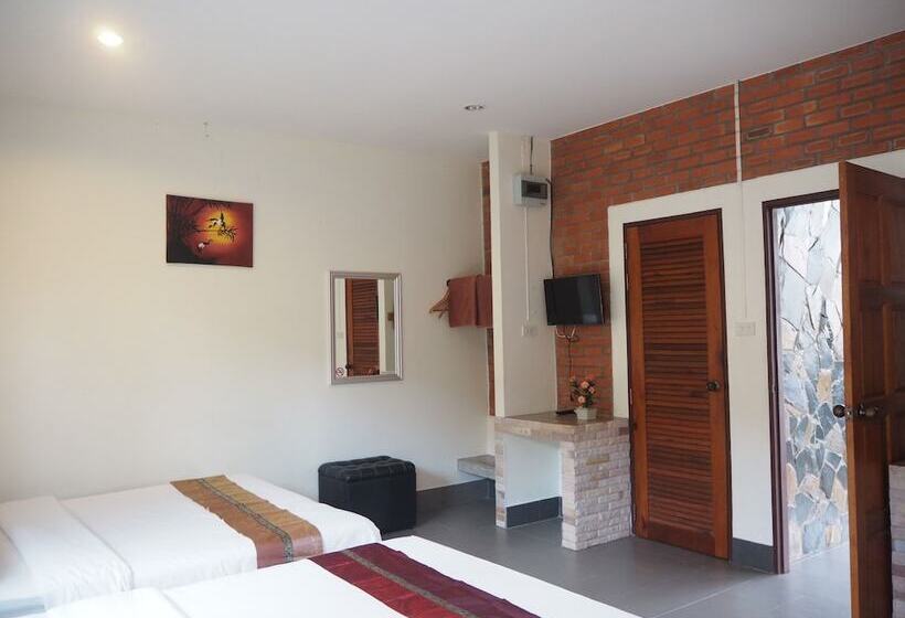 Quarto Familiar, Canal Resort