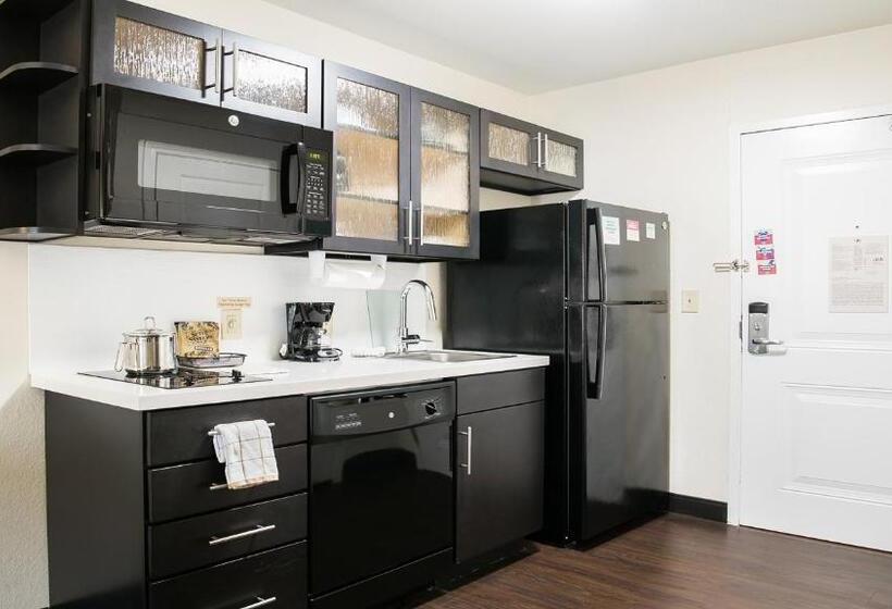 Студио Стандарт Кровать Кинг, Candlewood Suites Bay City, An Ihg