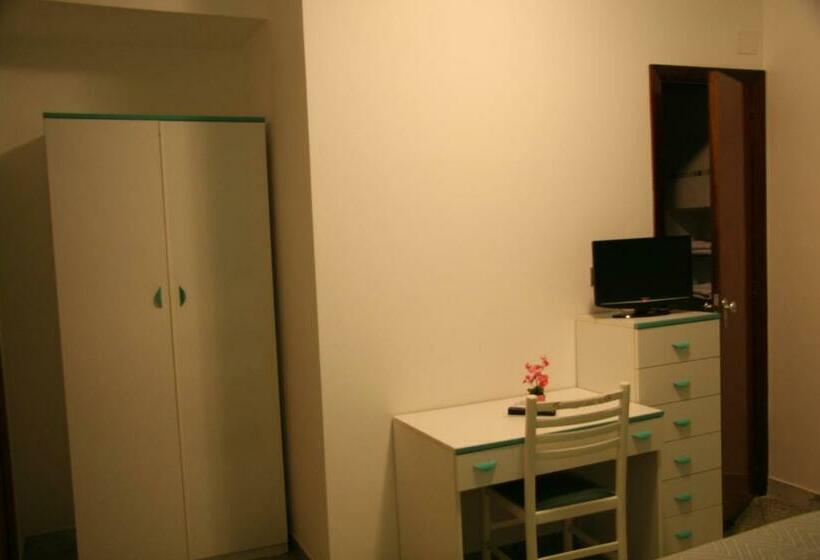 Номер Стандарт, B&b Vittoria