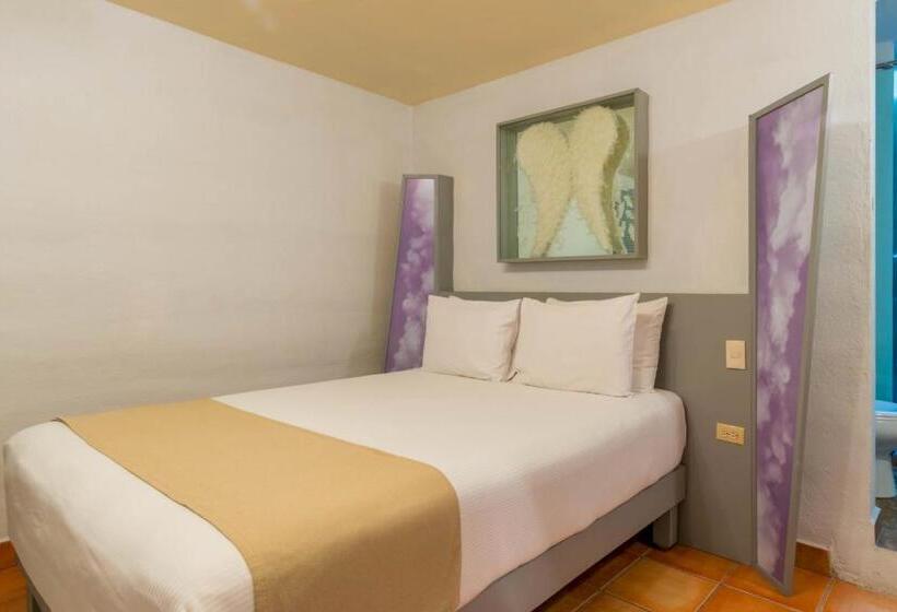 Quarto Deluxe, Damiana Boutique