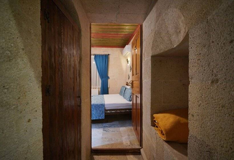 스탠다드 룸, Emit Cave