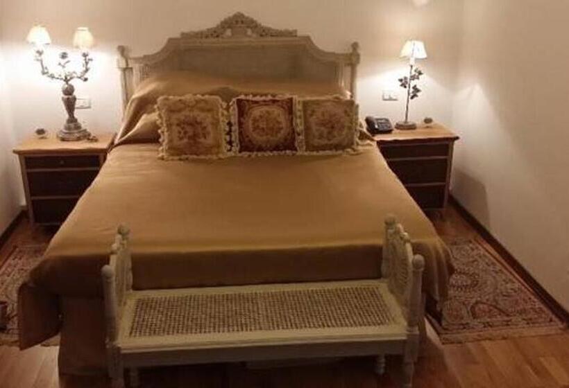 اتاق استاندارد یک نفره, Grand Boutique