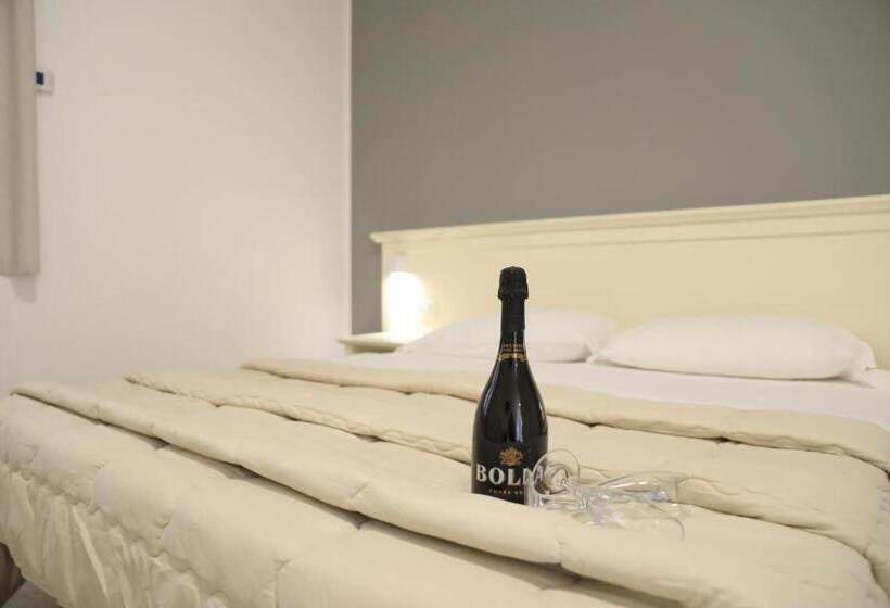 Номер Deluxe, B&b Allison Tropea