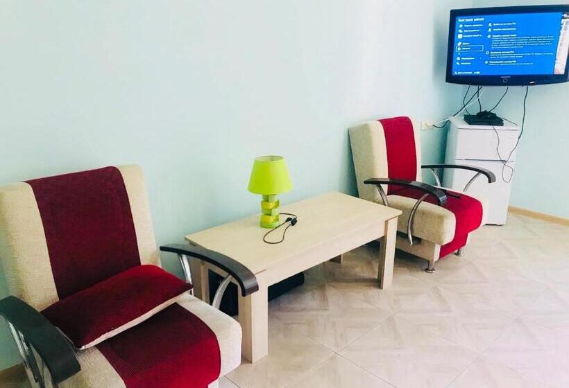 اتاق استاندارد چهار تخته, Albatros Shekvetili