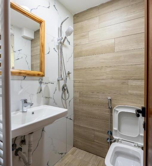 Трехместный Номер Комфорт, Gegest