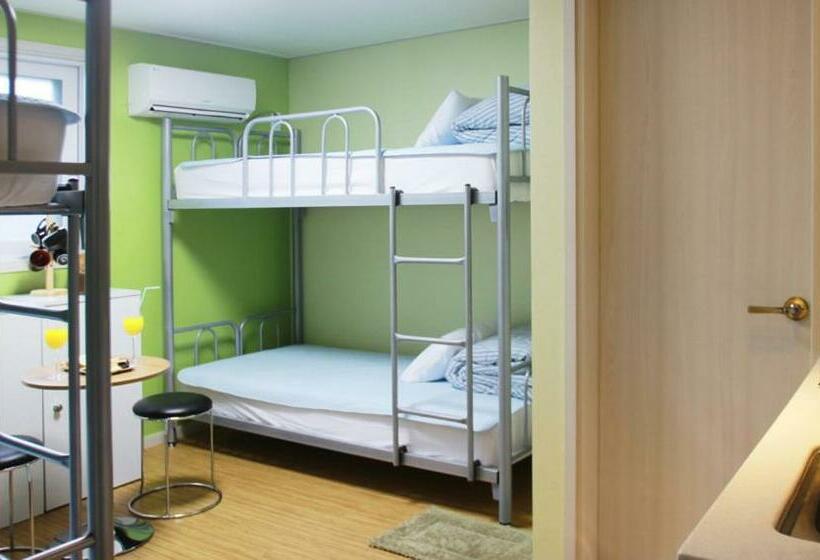 Quarto Familiar, Bb Hongdae Hostel