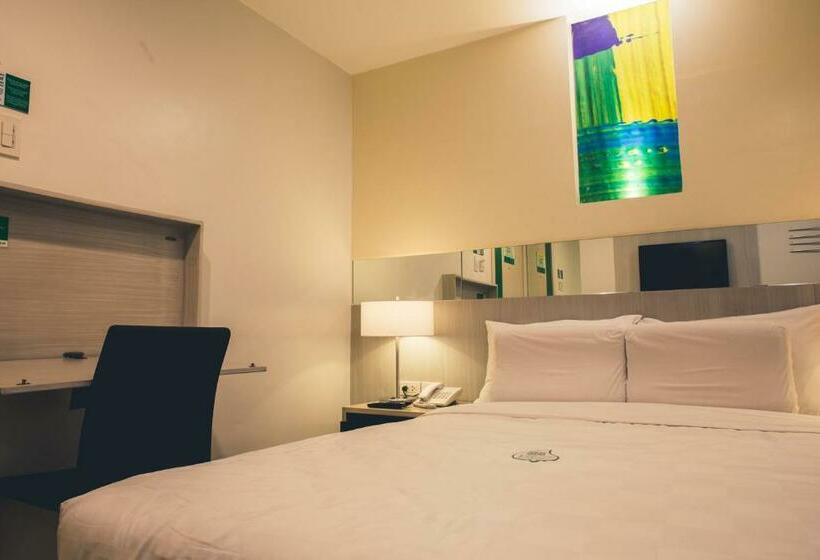 带大床的标准间, Go Hotels Ortigas Center