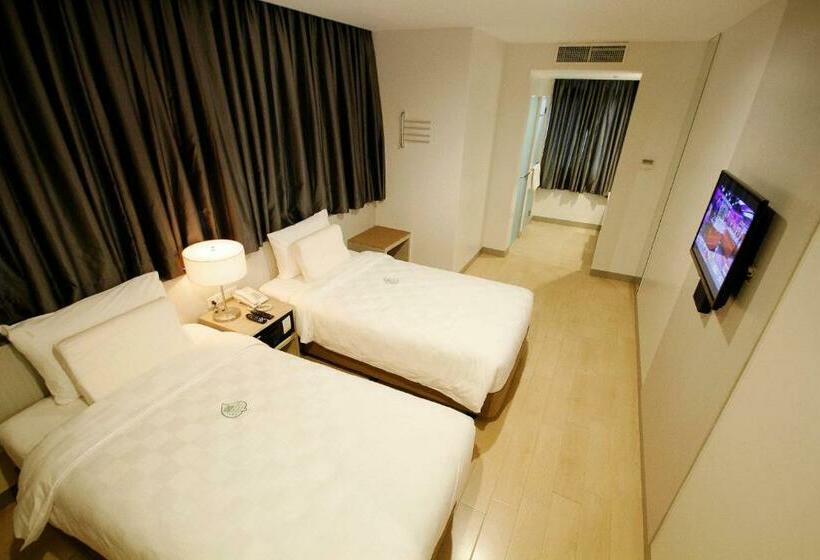 Номер Стандарт, Go Hotels Ortigas Center