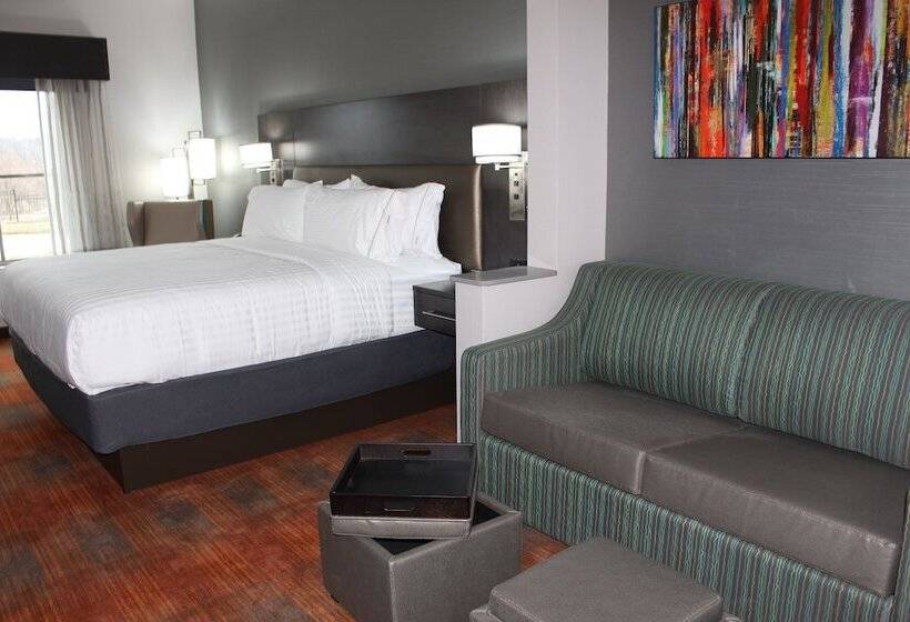 스위트, Holiday Inn Express Shawnee, An Ihg