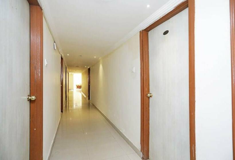 Номер Стандарт, Oyo Rooms Nayapalli