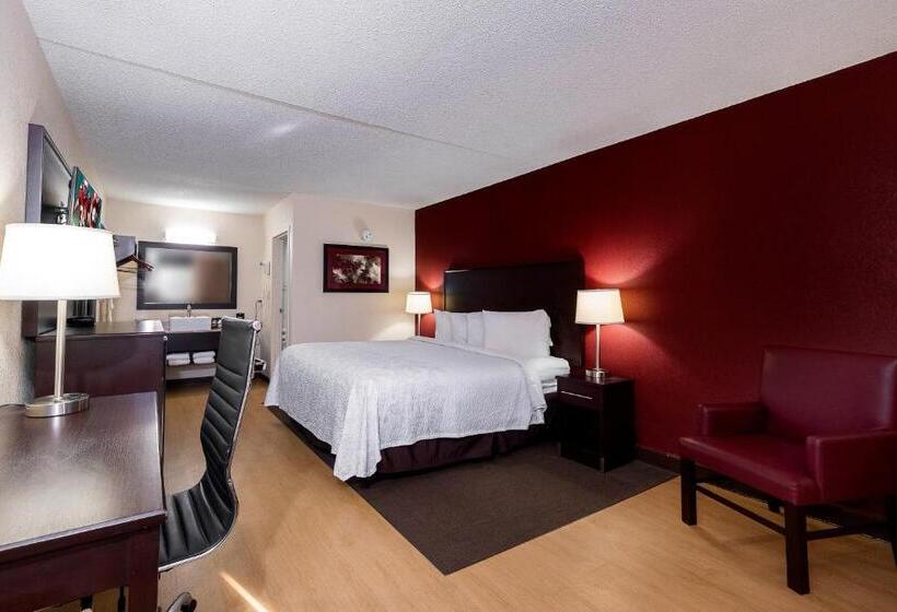 غرفة ديلوكس سرير كينج, Red Roof Inn Plus+ Huntsville – Madison
