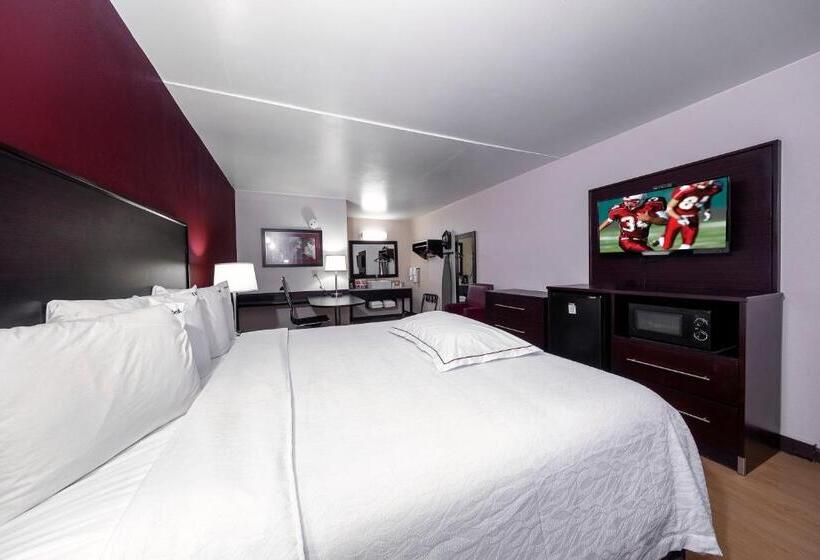 Номер Премиум, Red Roof Inn Plus+ Huntsville – Madison