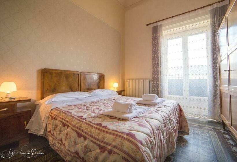 舒适型房间, B&b Giardino Di Pietra