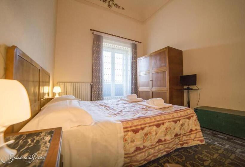 舒适型房间, B&b Giardino Di Pietra