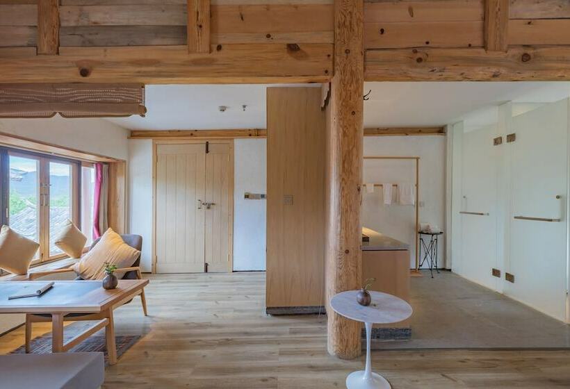 Quarto Deluxe, Arro Khampa By Zinc Journey Lijiang