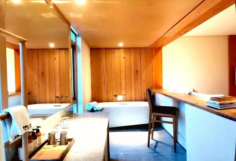 Quarto Deluxe, Arro Khampa By Zinc Journey Lijiang