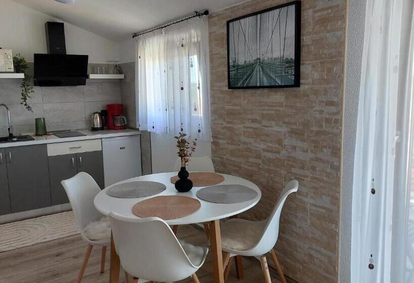 침실 1개 아파트, Rooms And Apartment Matosevic
