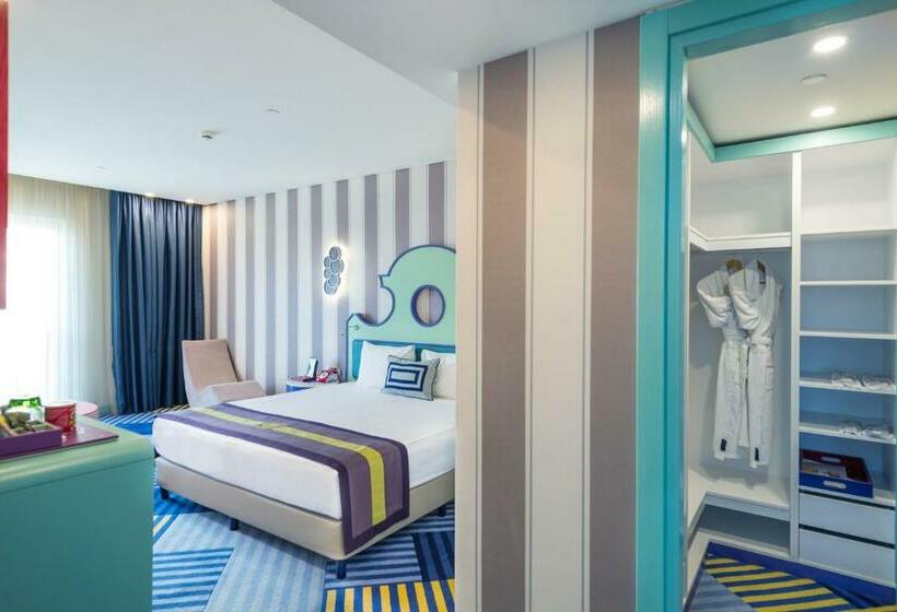 سوییت جونیور, The Land of Legends Kingdom Hotel  All in Concept