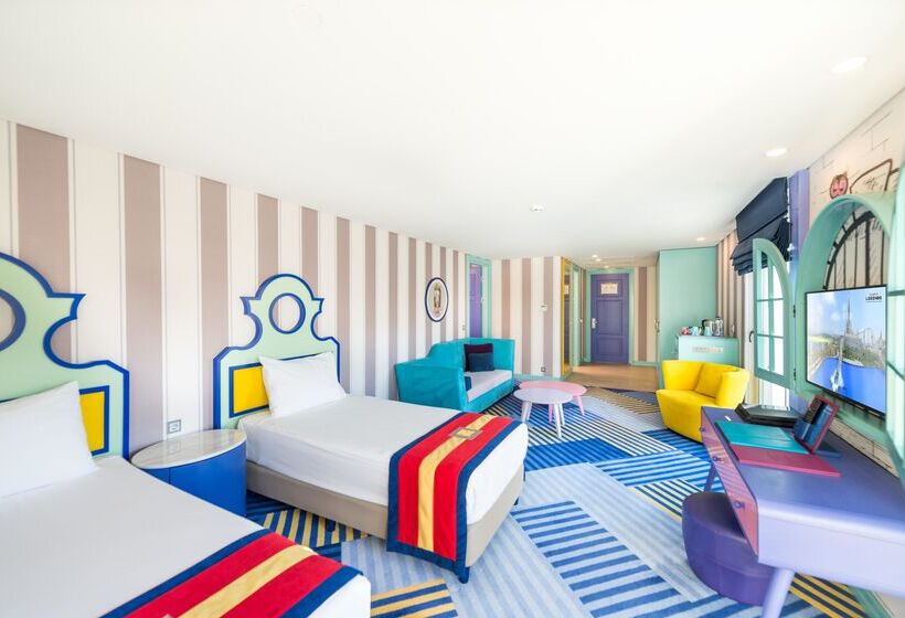 سوییت جونیور, The Land of Legends Kingdom Hotel  All in Concept