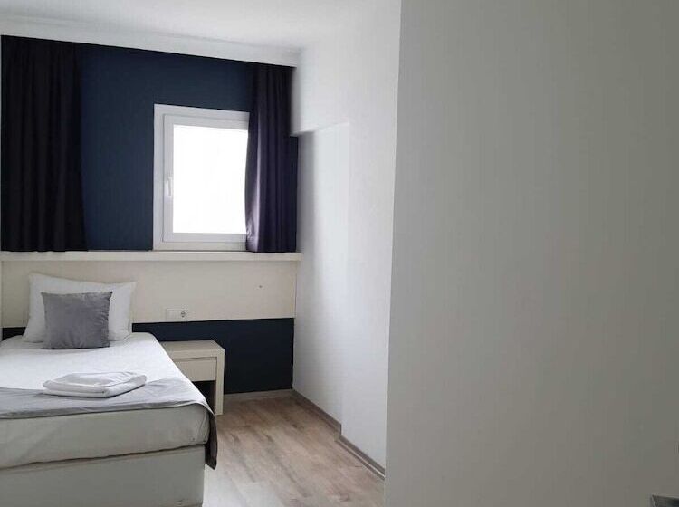 Семейный Номер, Z Otel