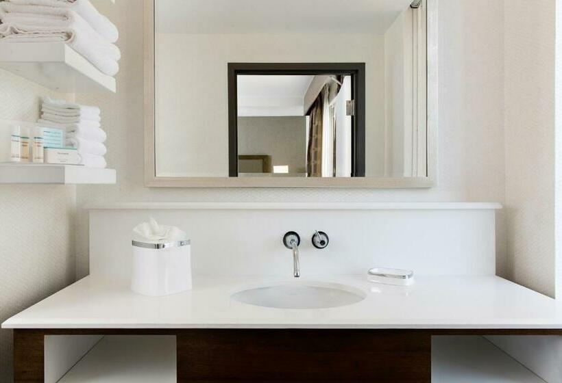 סטודיו סטנדרט, מיטה זוגית, Hampton Inn & Suites Dallas Downtown