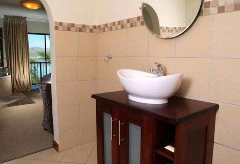 اتاق استاندارد با وان آب گرم, La Dolce Vita Guest House