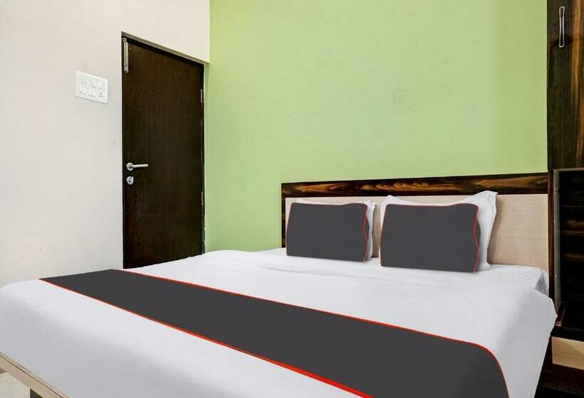 Трехместный Номер Классика, Collection O Hotel Pachratna