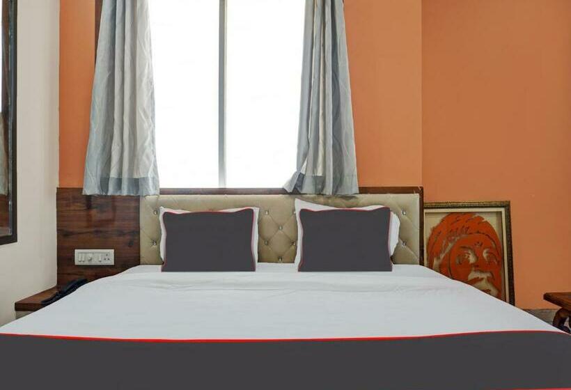Трехместный Номер Классика, Collection O Hotel Pachratna