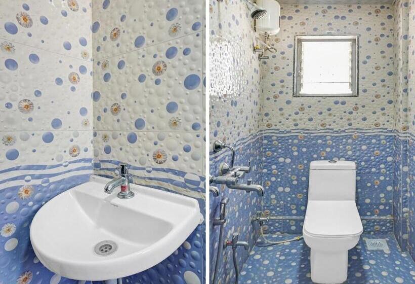 Трехместный Номер Классика, Collection O Hotel Pachratna