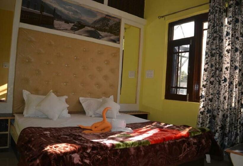 デラックスルーム, Goroomgo Nice One Palace Srinagar