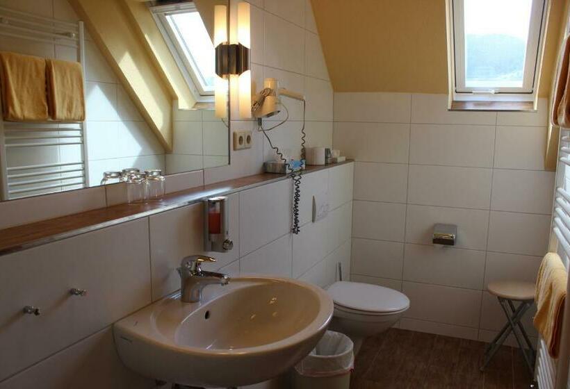 Номер Стандарт, Landgasthof Zum Schützen