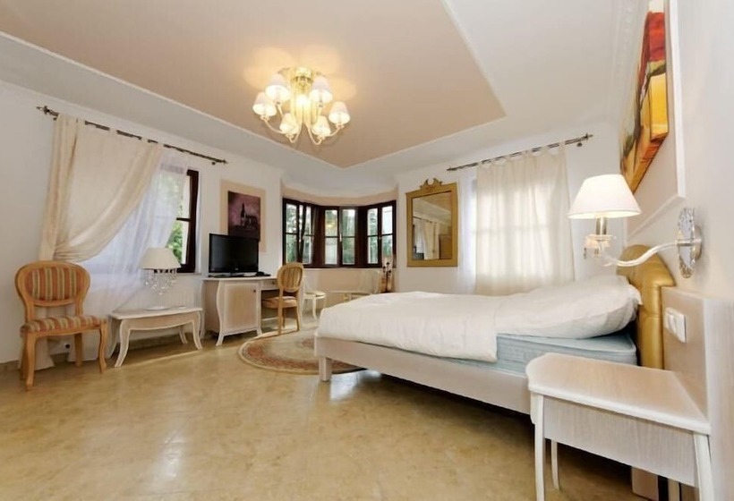 اتاق استاندارد, Villa Toscana