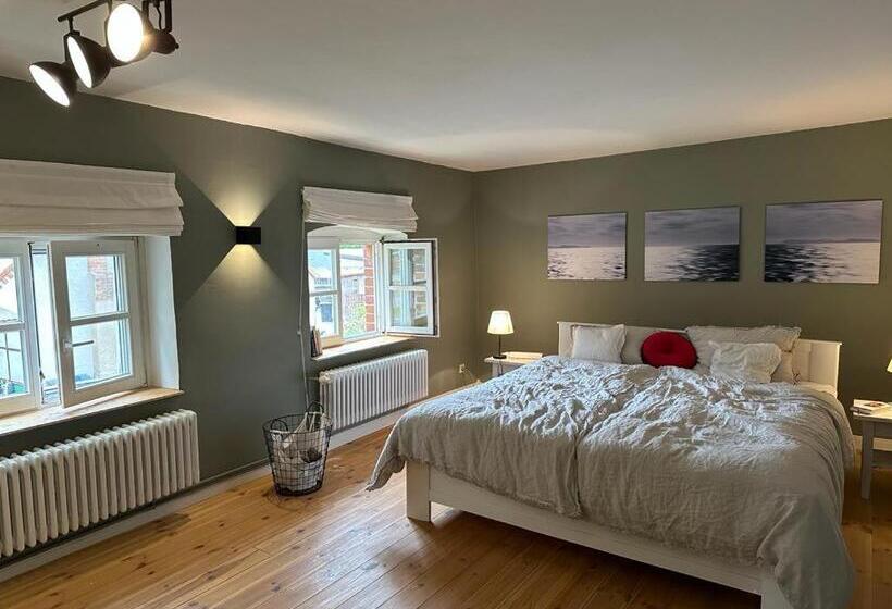 Апартаменты 1 Спальня Нижний Этаж, Romantik Hotel Gutshaus Ludorf
