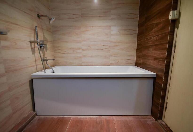 Стандартный Номер Кровать Кинг, Nrs Hillton